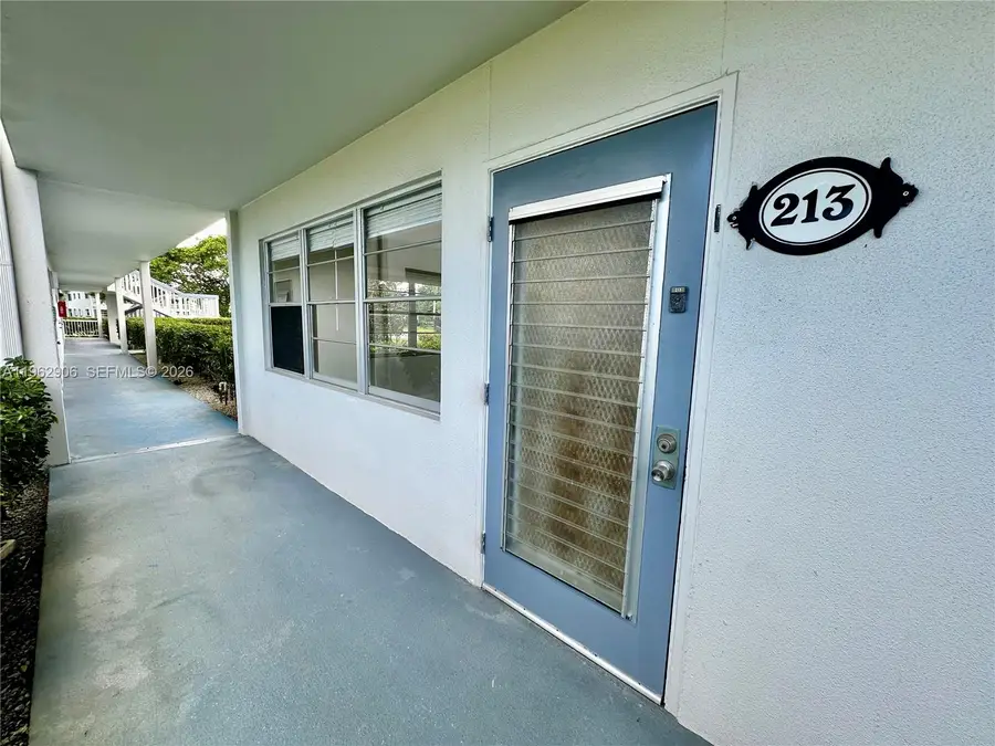 213 N Oakridge N #213, Deerfield Beach, FL 33442 - Image #3