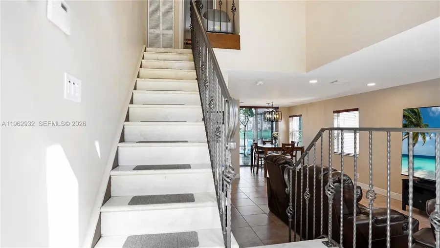 10717 NW 12th Mnr, Plantation, FL 33322 - Image #2