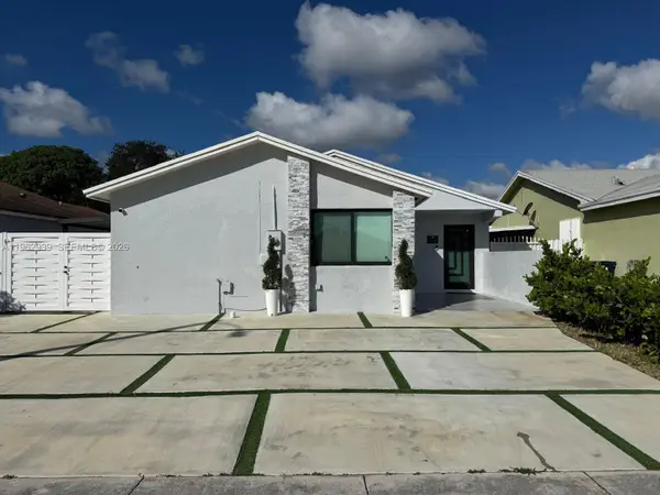 19234 SW 121st Ct, Miami, FL 33177