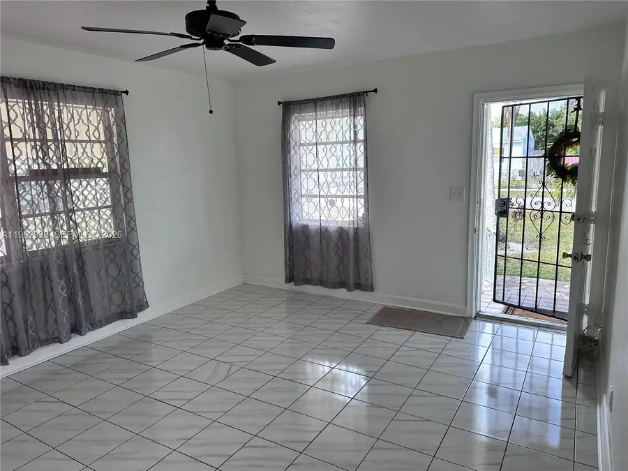 2820 Fletcher St, Hollywood, FL 33020 - #2
