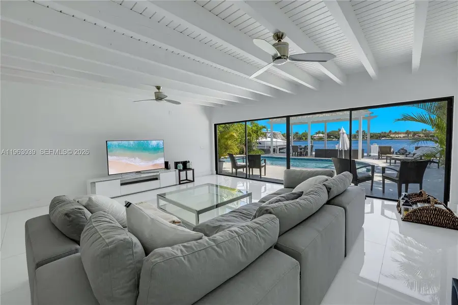 1405 Stillwater Dr, Miami Beach, FL 33141 - Image #2