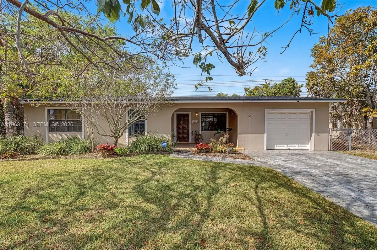 7354 SW 135th Ct, Miami, FL 33183 - Image #1