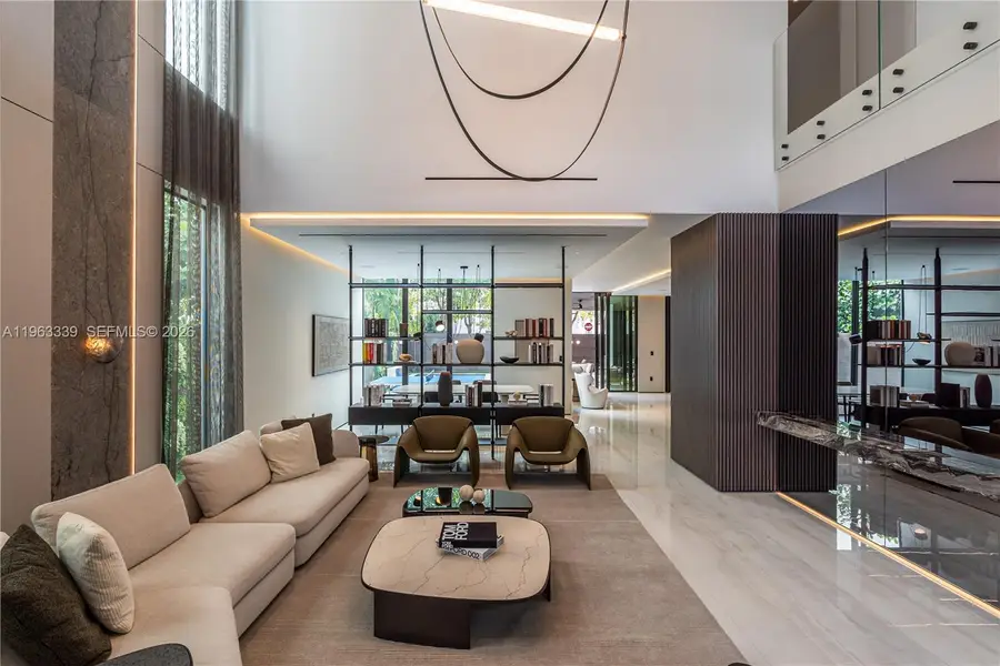 10540 NW 67th Ter, Doral, FL 33178 - #2