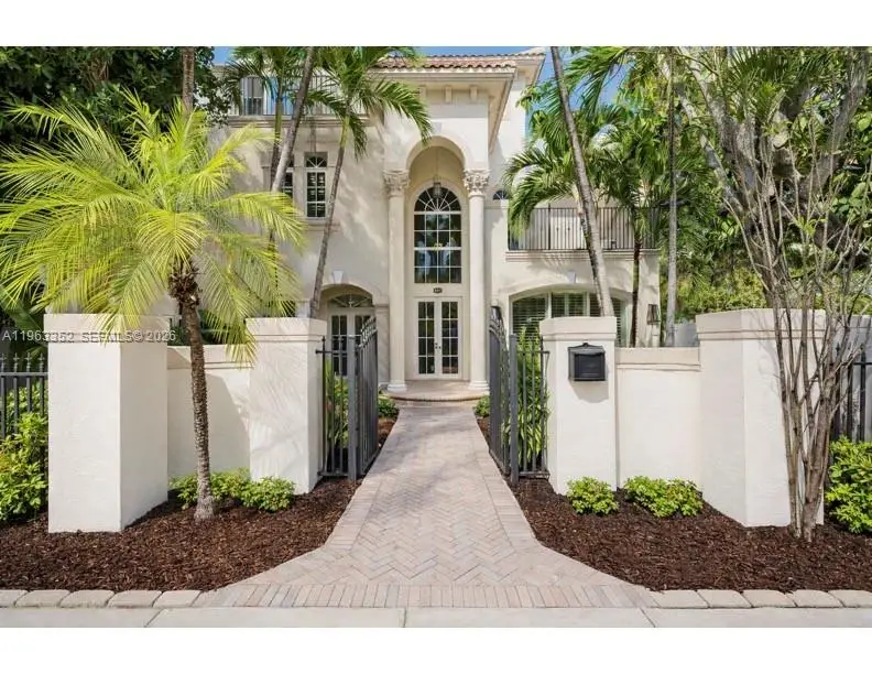 827 SE 2nd Ct, Fort Lauderdale, FL 33301 - #2