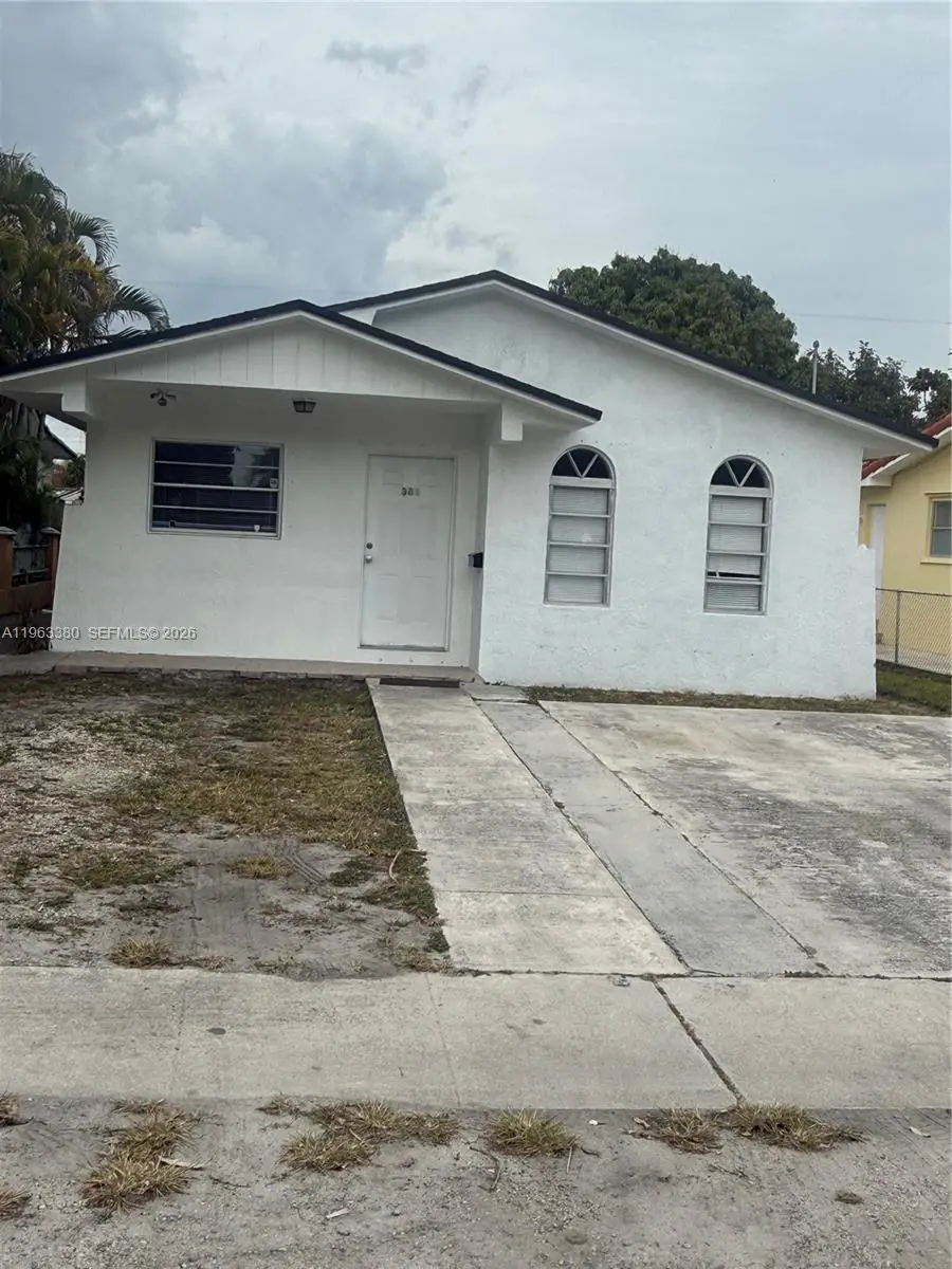 381 E 61st St, Hialeah, FL 33013 - #2