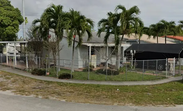 501 SE 1st St, Hialeah, FL 33010