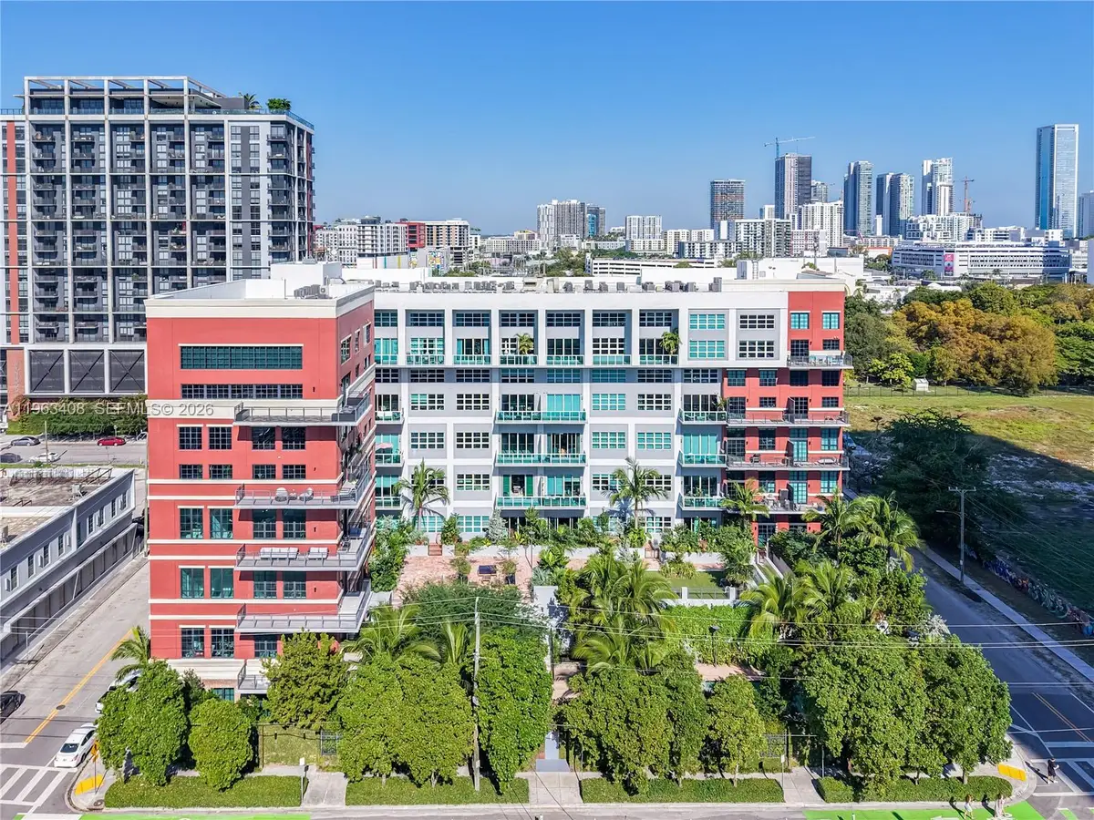 1749 NE Miami Ct #605, Miami, FL 33132 - #1