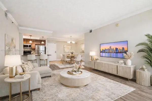 2000 N Bayshore Dr #304, Miami, FL 33137