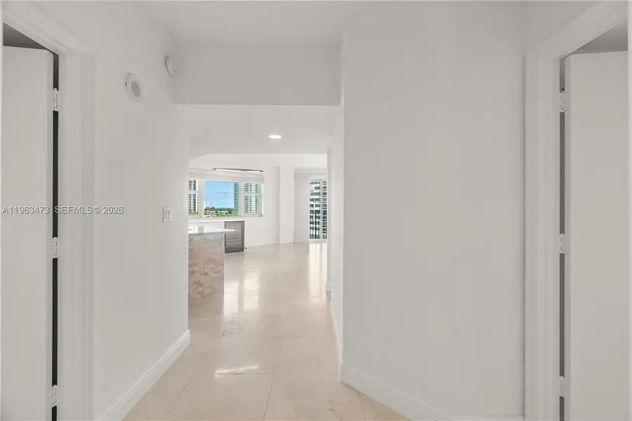 20000 E Country Club Dr #716, Aventura, FL 33180 - #2