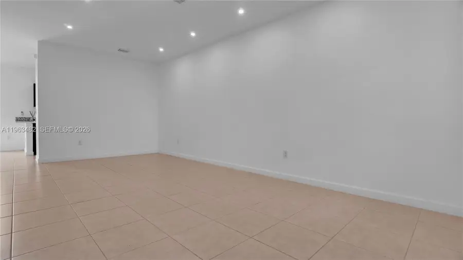 8678 NW 113th Ct, Doral, FL 33178 - #3