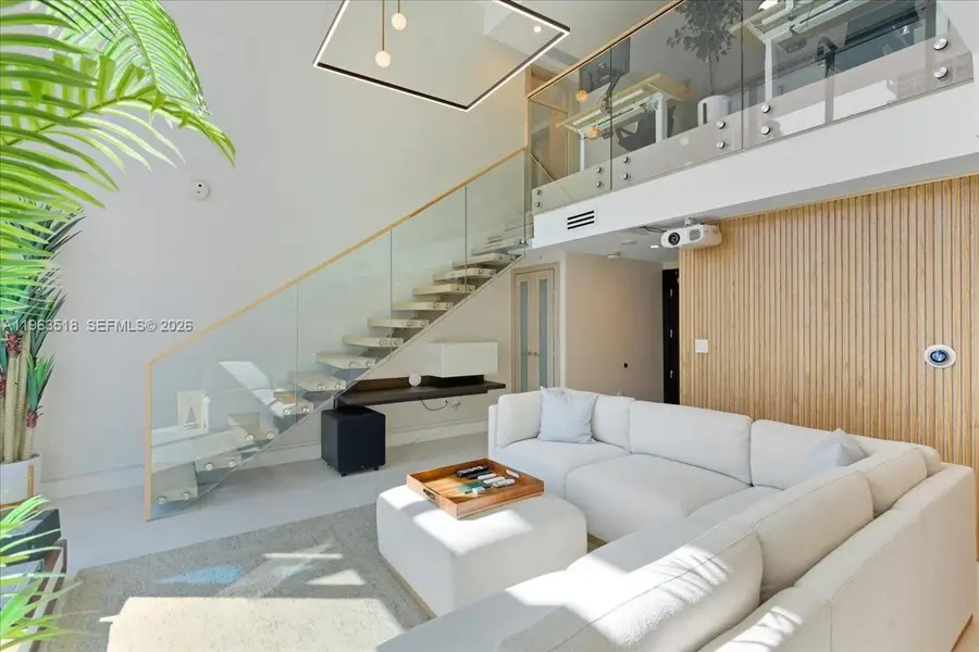 200 Biscayne Blvd Wy #706, Miami, FL 33131 - Image #2