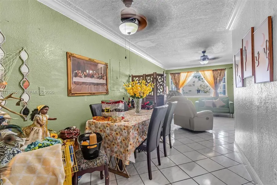 5574 SW 3rd St, Miami, FL 33134 - Image #2