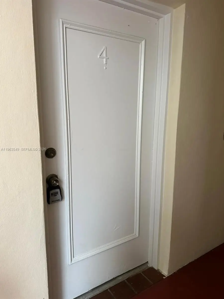 2008 N Jackson St #B4, Hollywood, FL 33020 - Image #1