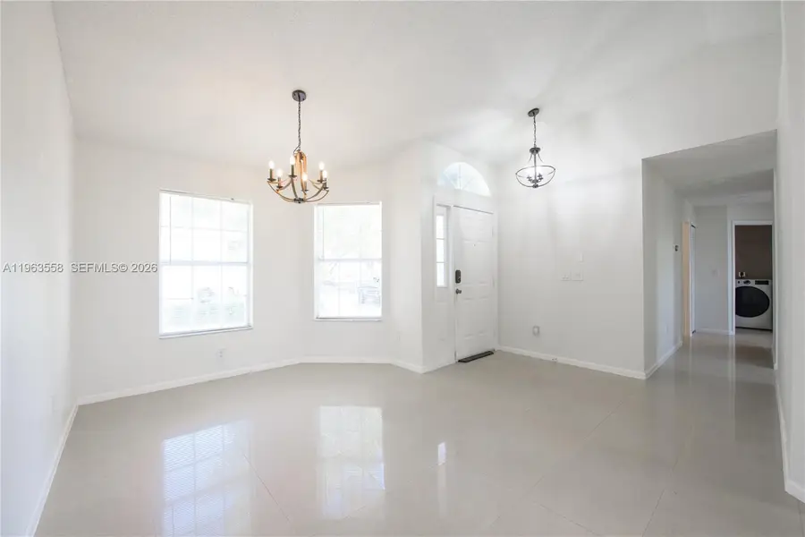 452 SE 20th Dr, Homestead, FL 33033 - #3