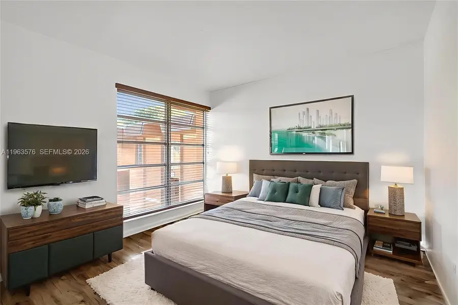 9459 SW 76th St #R7, Miami, FL 33173 - Image #2