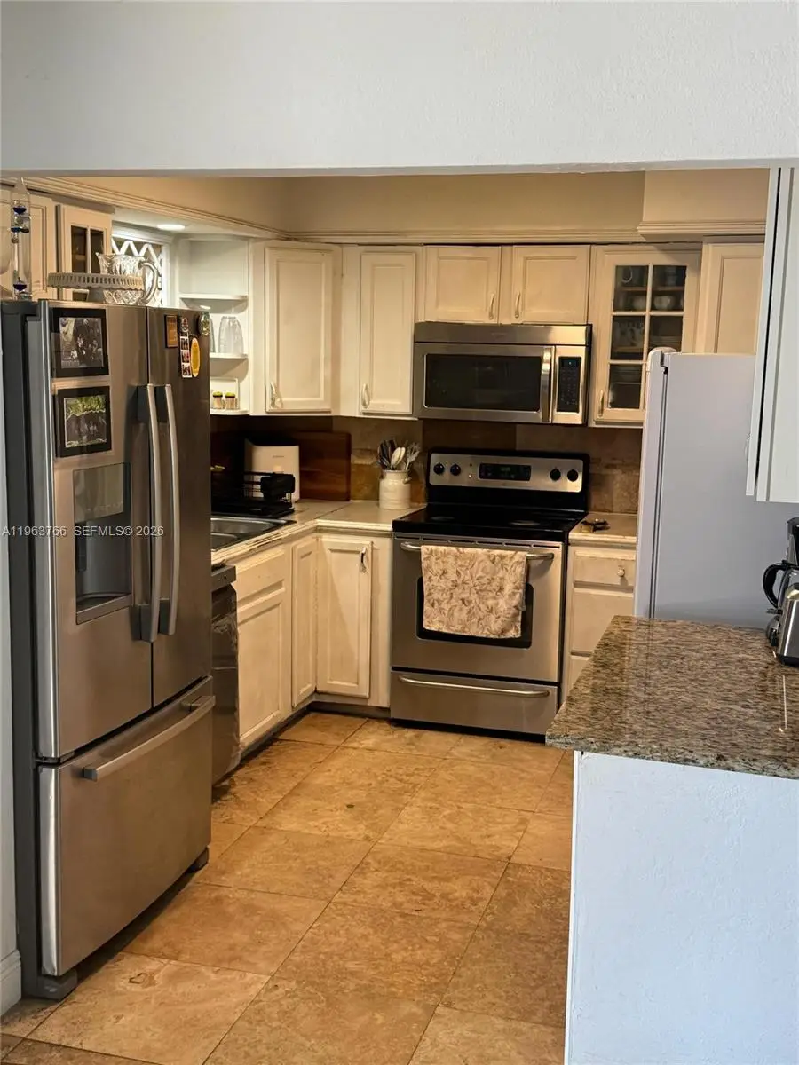 2538 Sherman St, Hollywood, FL 33020 - Image #3