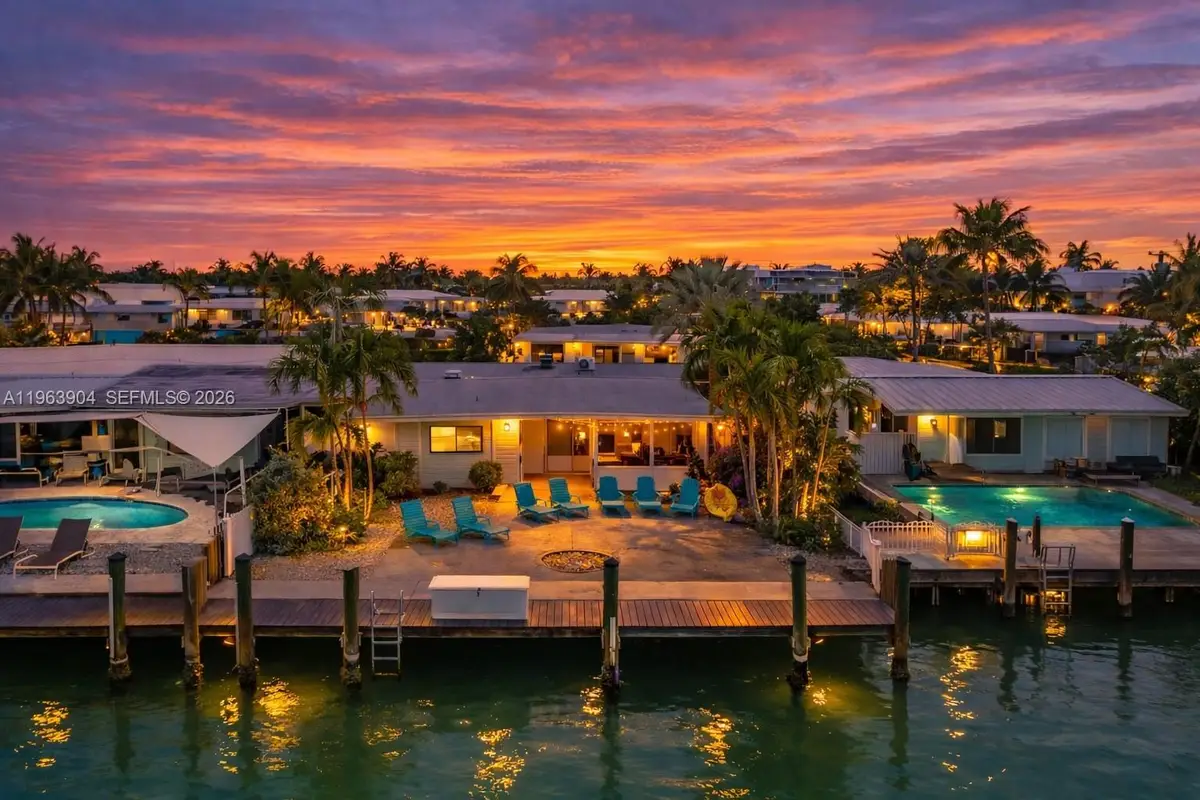 151 10th St, Marathon, FL 33051 - #1