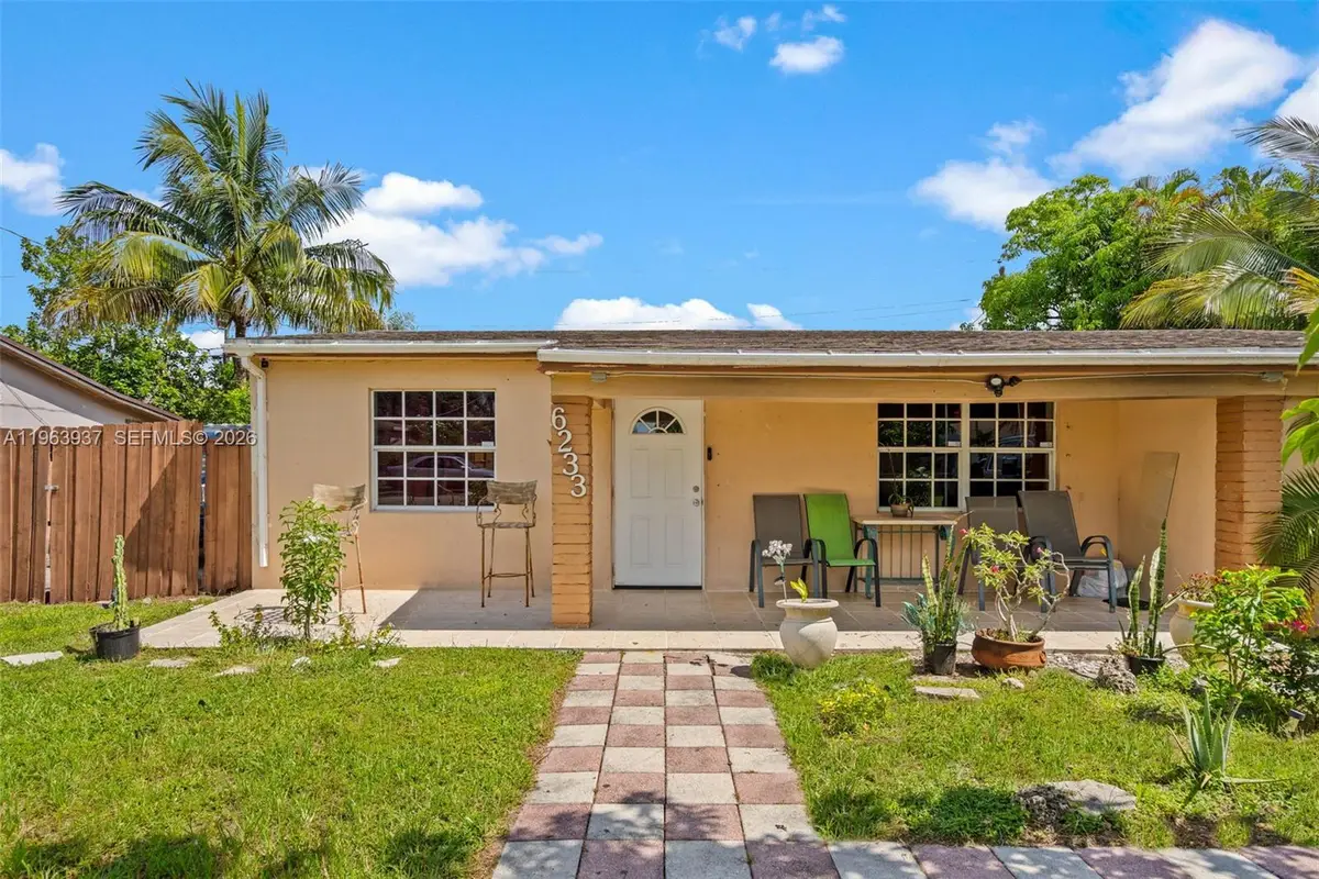 6233 Rodman St, Hollywood, FL 33023 - #1