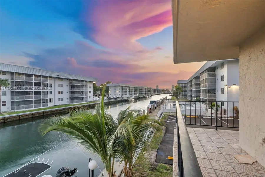 3860 NE 170th St #205, North Miami Beach, FL 33160 - #2