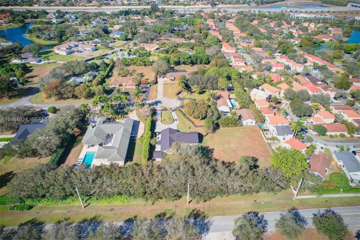 5020 Hawkhurst Ave, Southwest Ranches, FL 33331 - #1