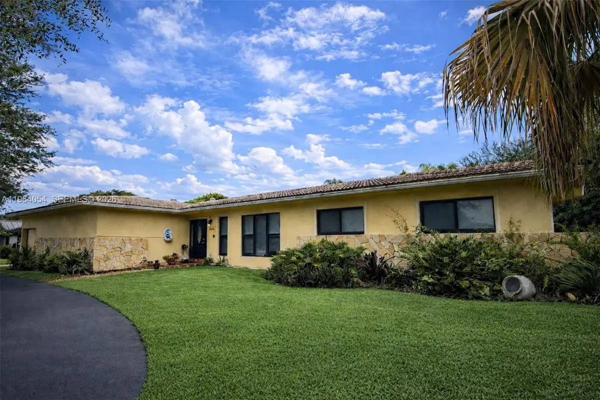 9761 SW 148th St, Miami, FL 33176 - #1