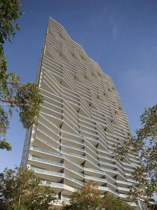 460 NE 28th St #1602, Miami, FL 33137