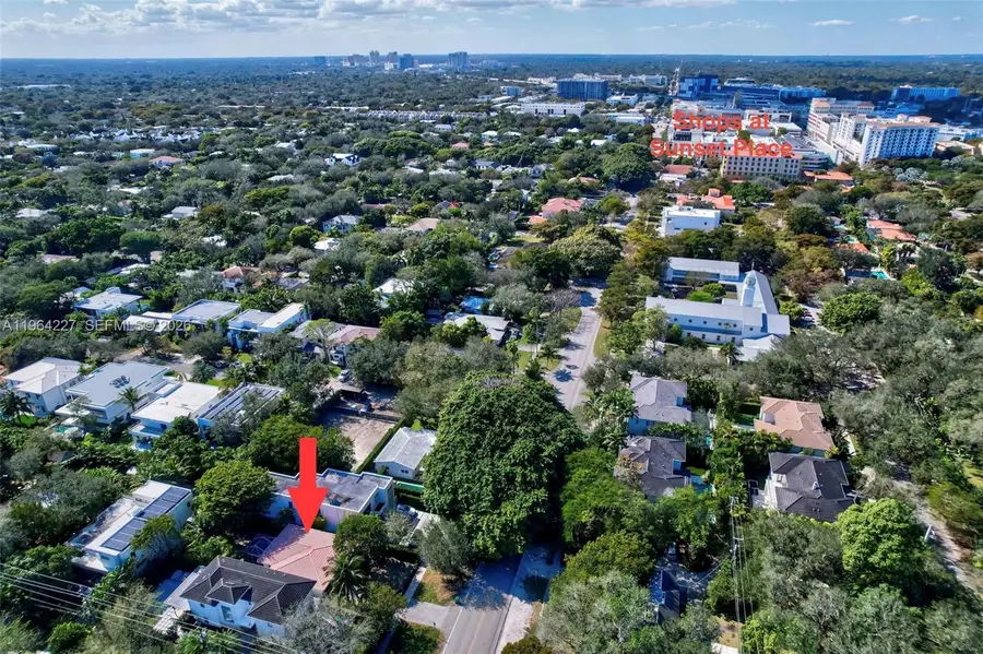 5210 SW 72 St, Miami, FL 33143 - #2