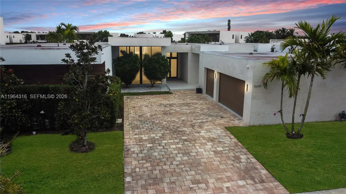 16640 Sunset Way, Weston, FL 33326 - #1