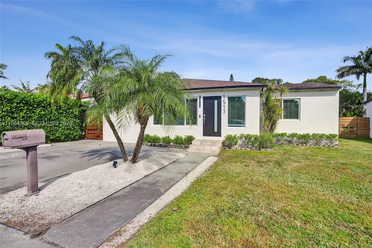 1517 Moffett St, Hollywood, FL 33020 - #1