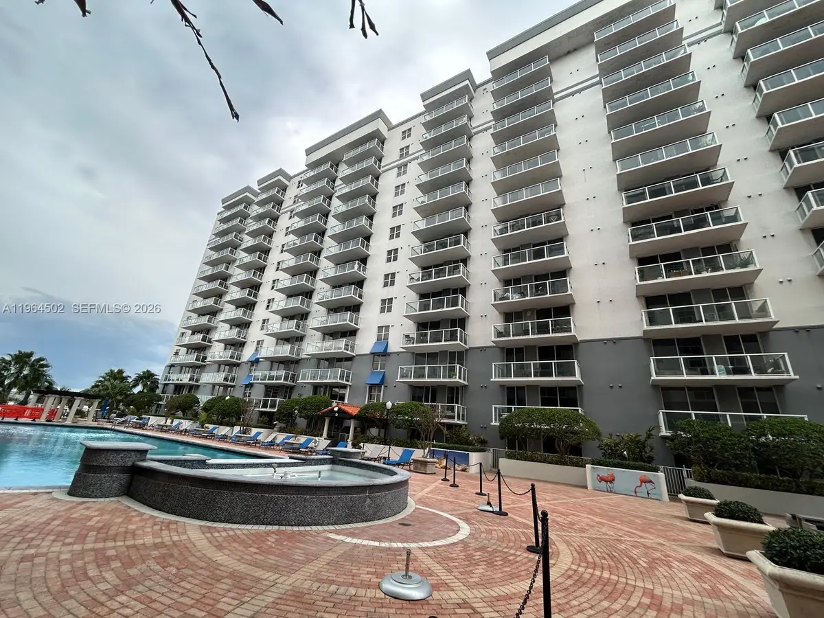 5077 NW 7th St #1012, Miami, FL 33126 - #1
