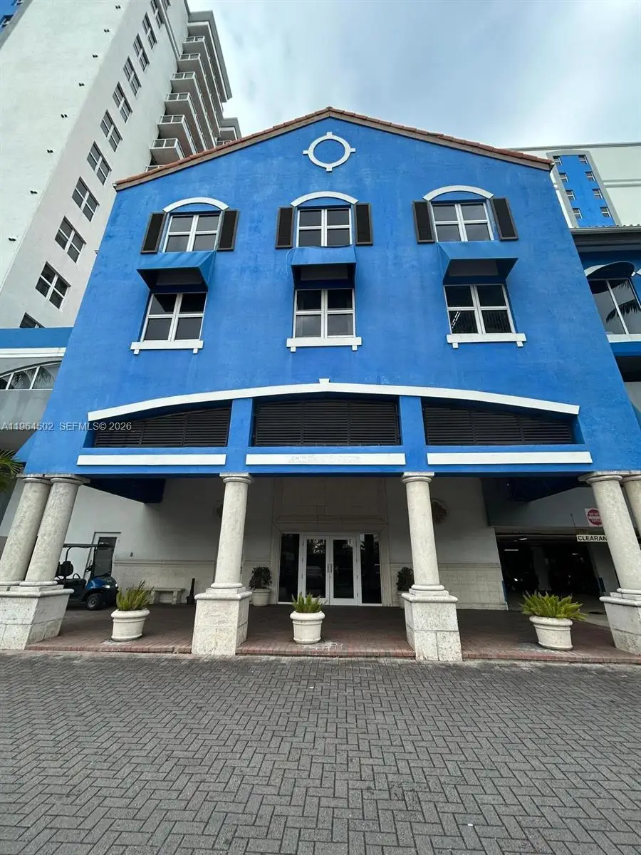 5077 NW 7th St #1012, Miami, FL 33126 - #2