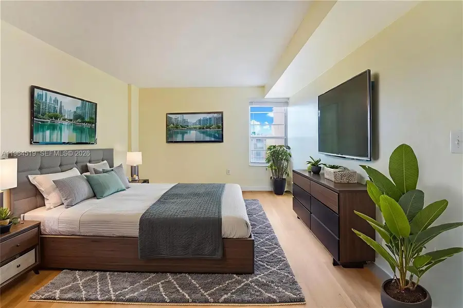 4801 NW 7th St #803-16, Miami, FL 33126 - #2