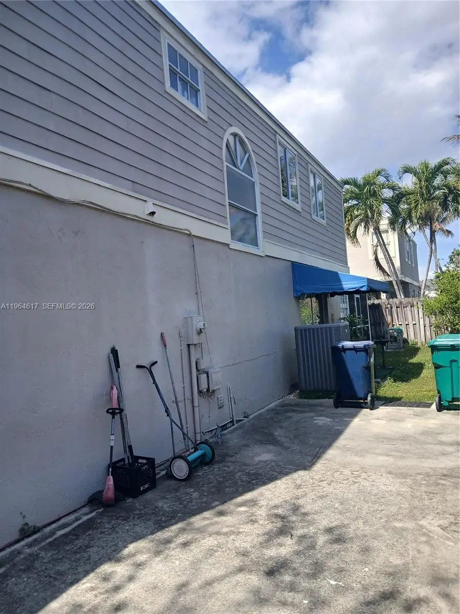 10005 SW 223rd Ln, Cutler Bay, FL 33190 - #2