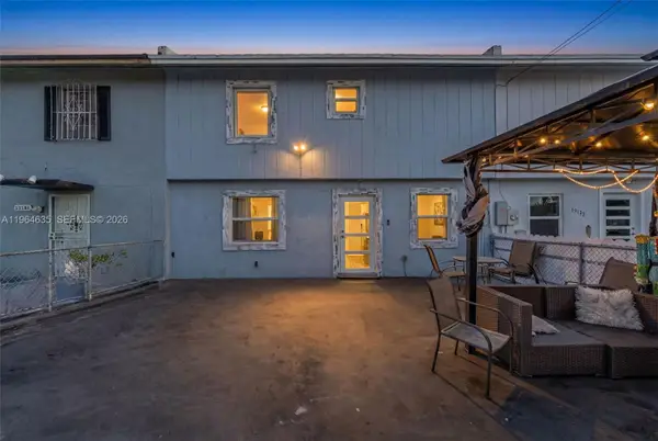 19137 NW 47th Ave, Miami Gardens, FL 33055