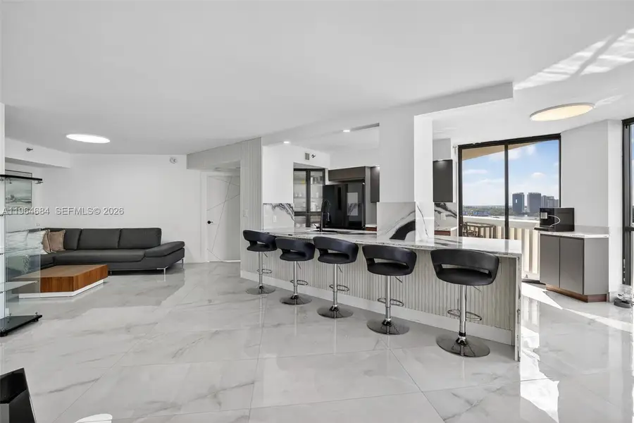 1000 Island Blvd #1710, Aventura, FL 33160 - #2