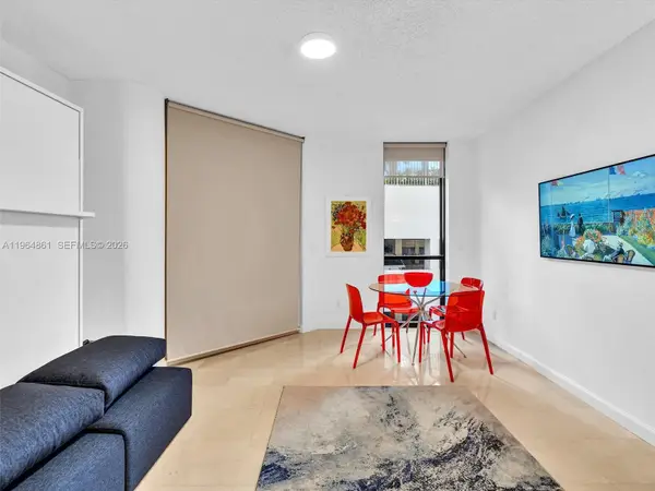 21150 Point Pl #305, Aventura, FL 33180