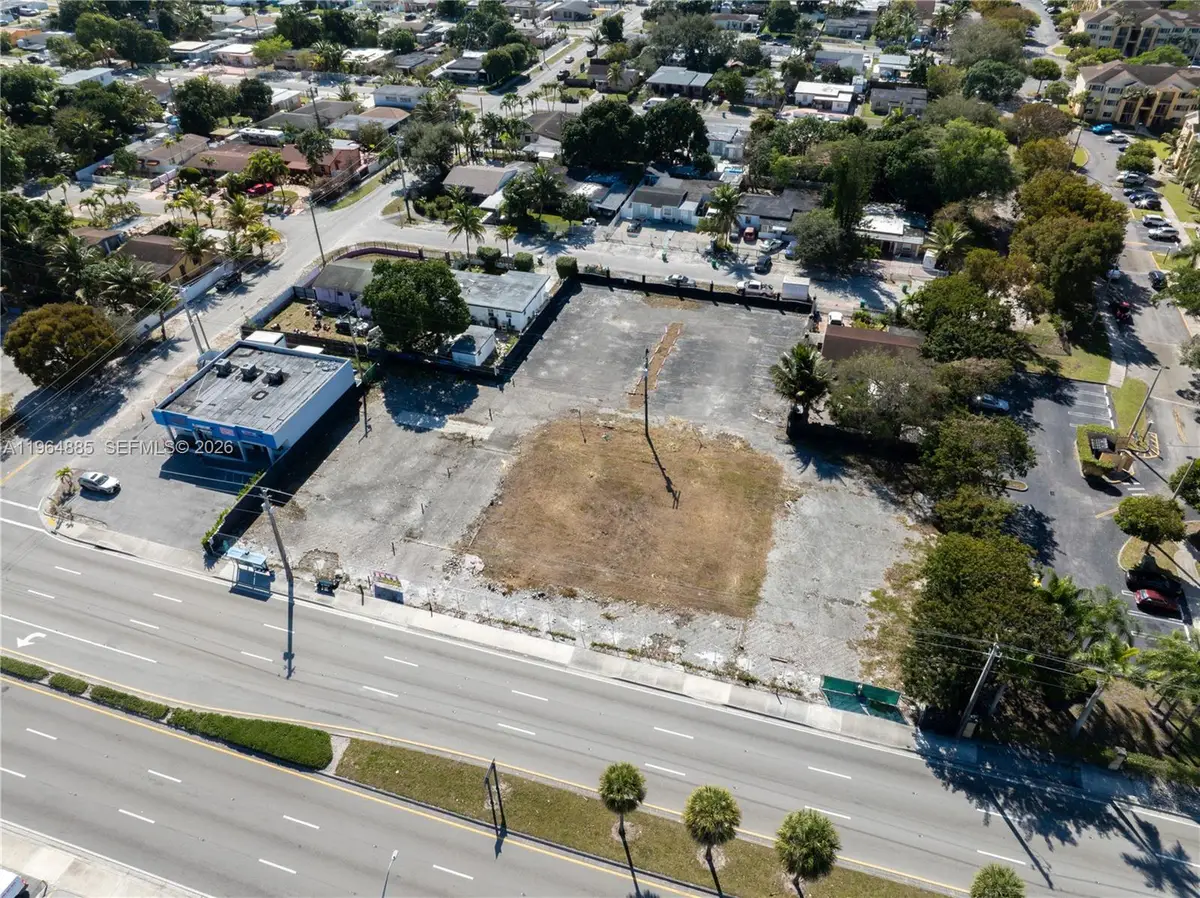 1410 NW 119th St, Miami, FL 33167 - #1
