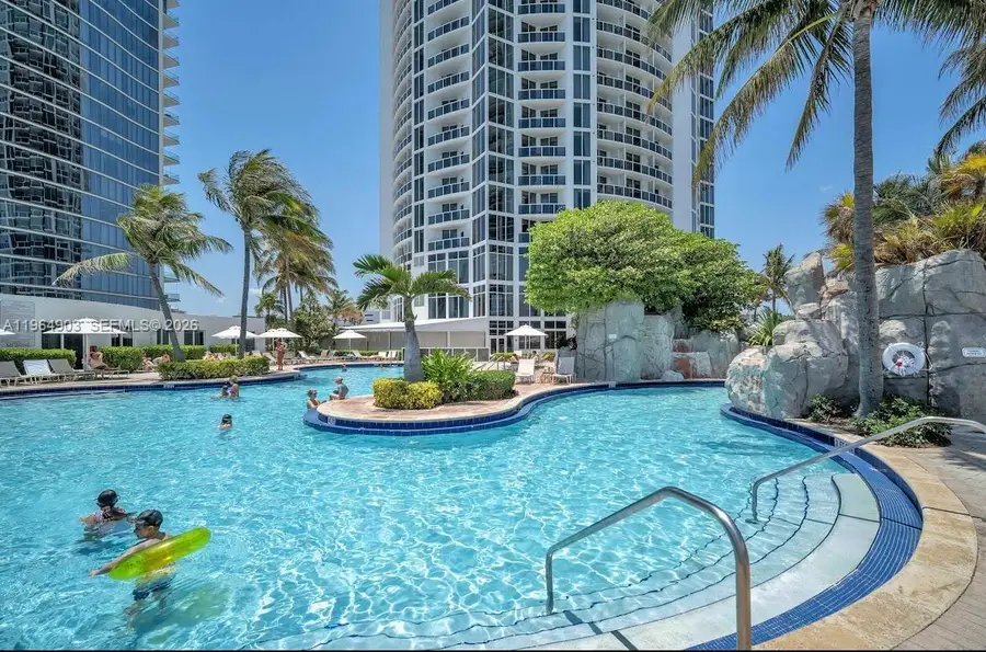 18001 Collins Ave #917, Sunny Isles Beach, FL 33160 - #2