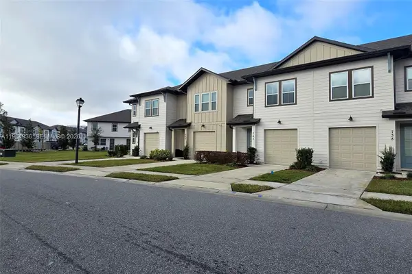 742 Langboat Dr, Davenport, FL 33896