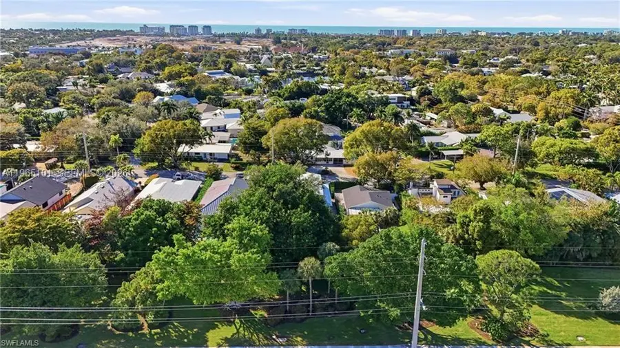 1070 13th St N, Naples, FL 34102 - #3