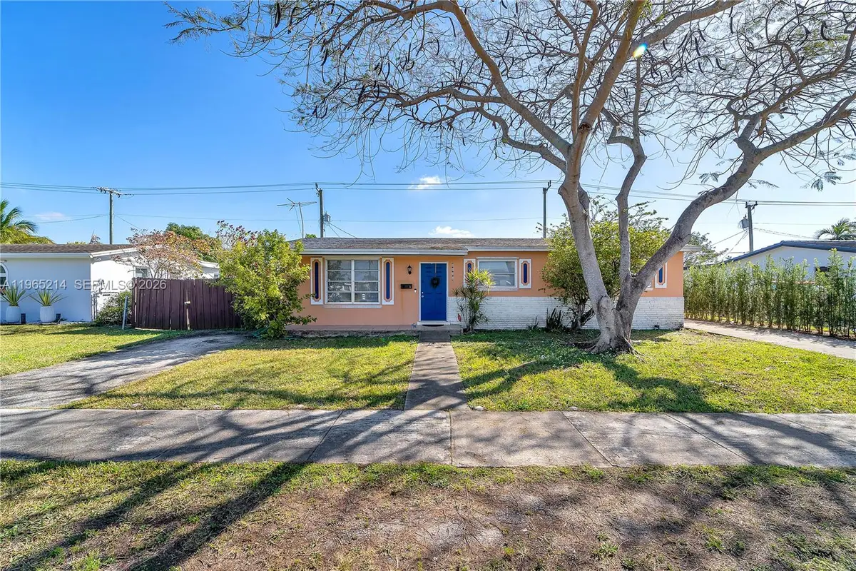 3235 SW 93rd Ct, Miami, FL 33165 - #1