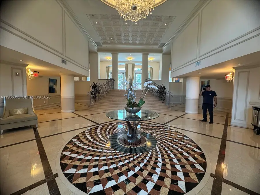 Address Withheld By Seller, Fort Lauderdale, FL 33305 - #2