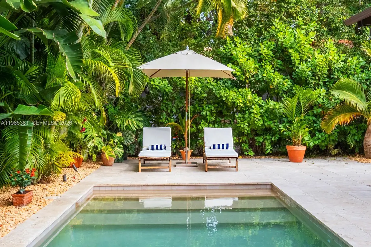 1737 SW 10th St, Miami, FL 33135 - #1