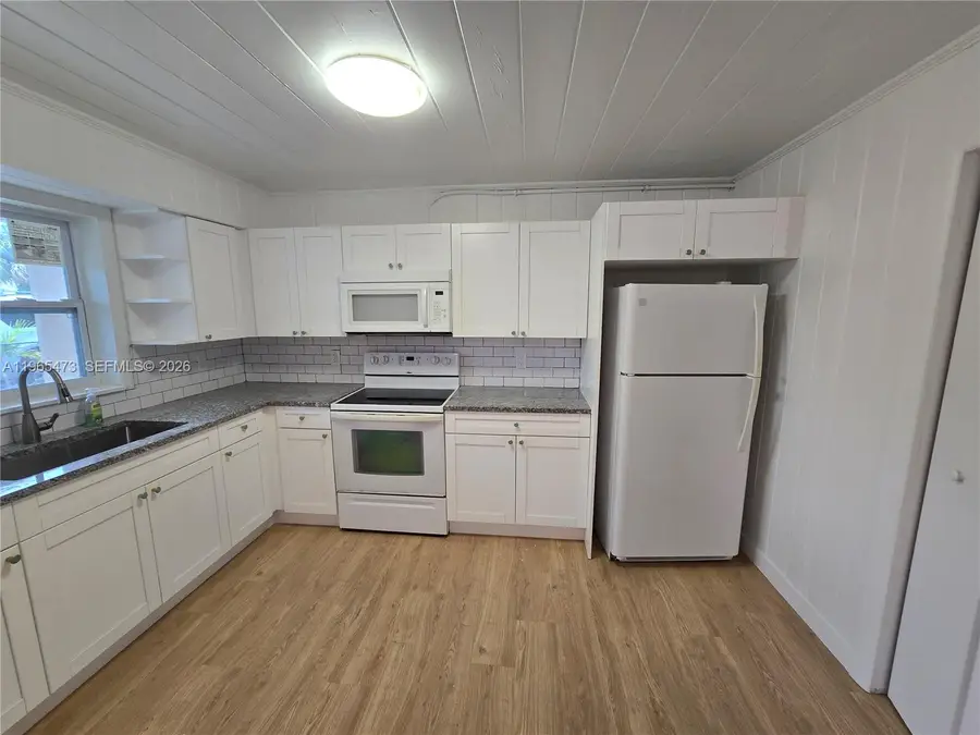 4000 Greenwood Ave, West Palm Beach, FL 33407 - #3