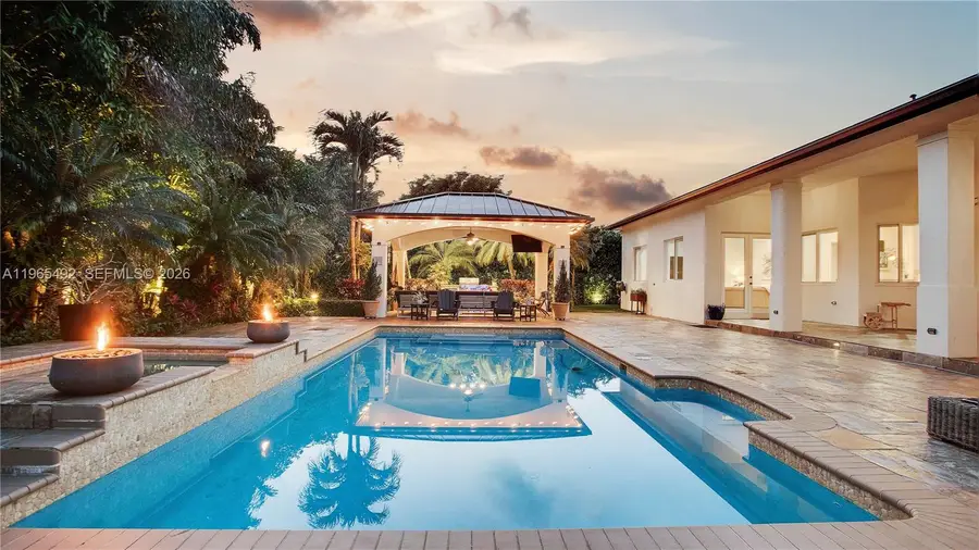 8050 SW 175th St, Palmetto Bay, FL 33157 - #2