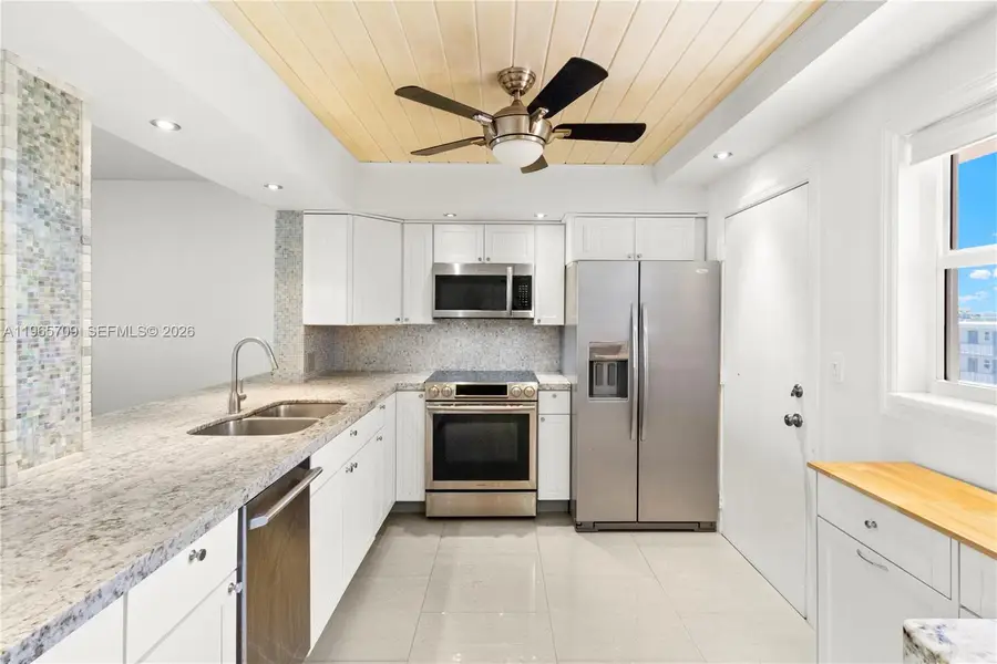 301 NE 14th Ave #601, Hallandale Beach, FL 33009 - #2