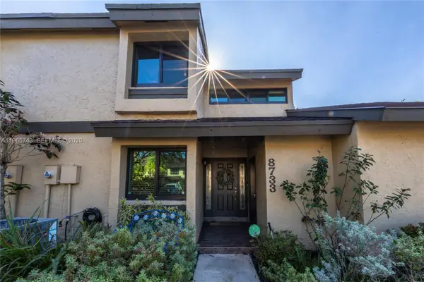 8733 Cleary Blvd, Plantation, FL 33324