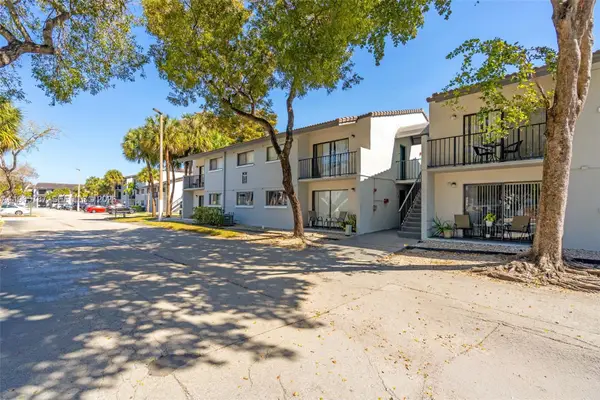 7060 NW 179th St #210, Hialeah, FL 33015