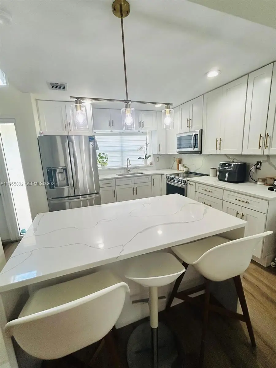 7342 NW 38th Pl, Coral Springs, FL 33065 - #2