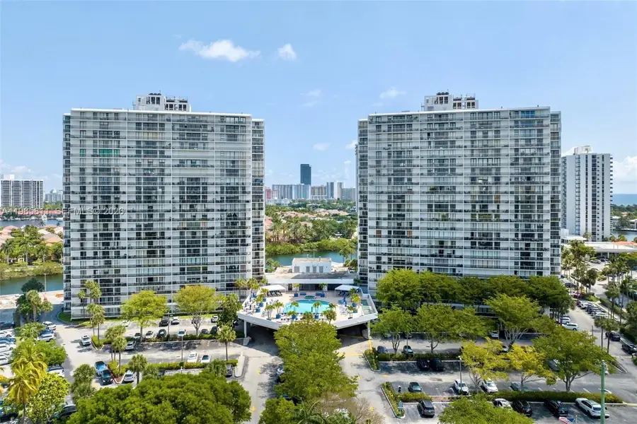3701 N Country Club Dr #1505, Aventura, FL 33180 - #3